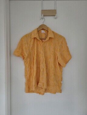 NWOT Out From Under Pickin’ Daisies Terry Knit Short Sleeve Button-Down Shirt